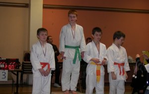 Clément sur la plus haute marche du podium