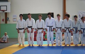 Une partie des ceintures noires du club