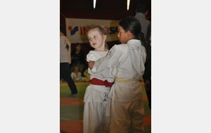 Capucine ceinture rouge pour son premier combat